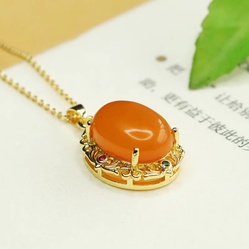 Natural Amber Full Honey Old Beeswax Necklace Pendant Jewelry Fashion Versatile