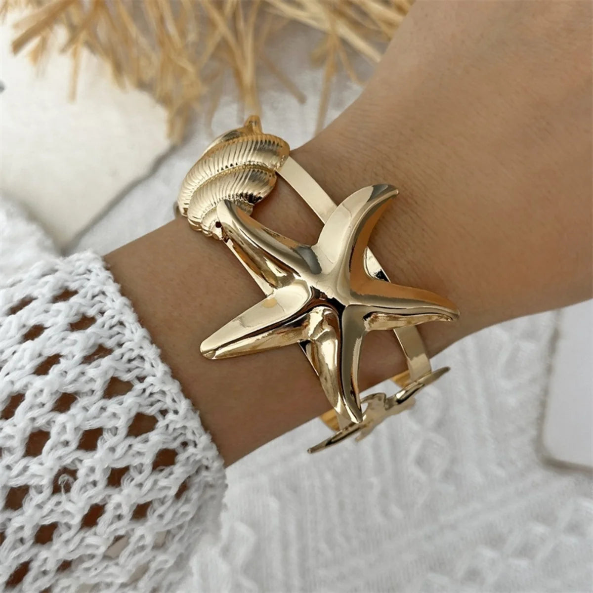 Summer Vacation Exaggerated Metal Starfish Shell Conch Bracelets For Women Men Big Sea Star Opening Bangle Beach Party Jewelry