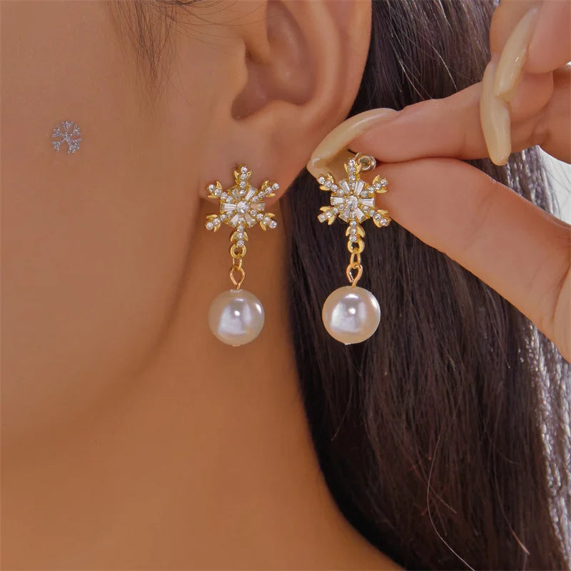 Christmas Rhinestone Snowflake Drop Earrings for Women Fashion Imitation Pearl Stud Earring Girls New Year Party Jewelry Gifts