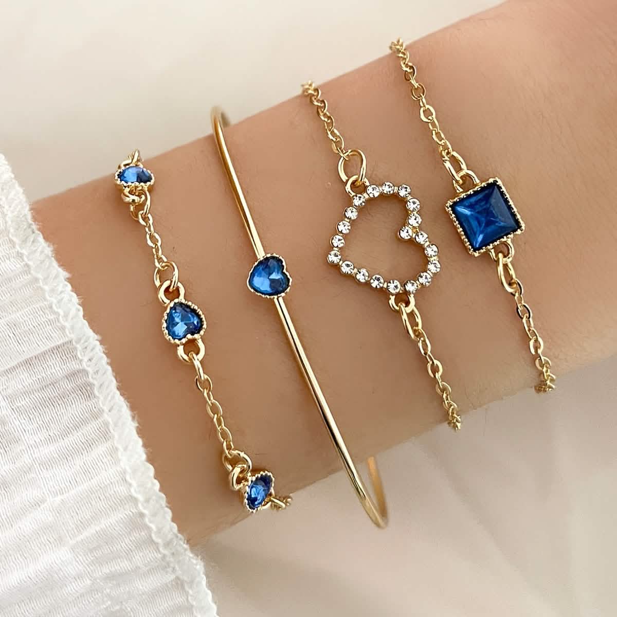 4pcs Rhinestone Alloy Bracelet Set – Minimalist Heart & Square Design