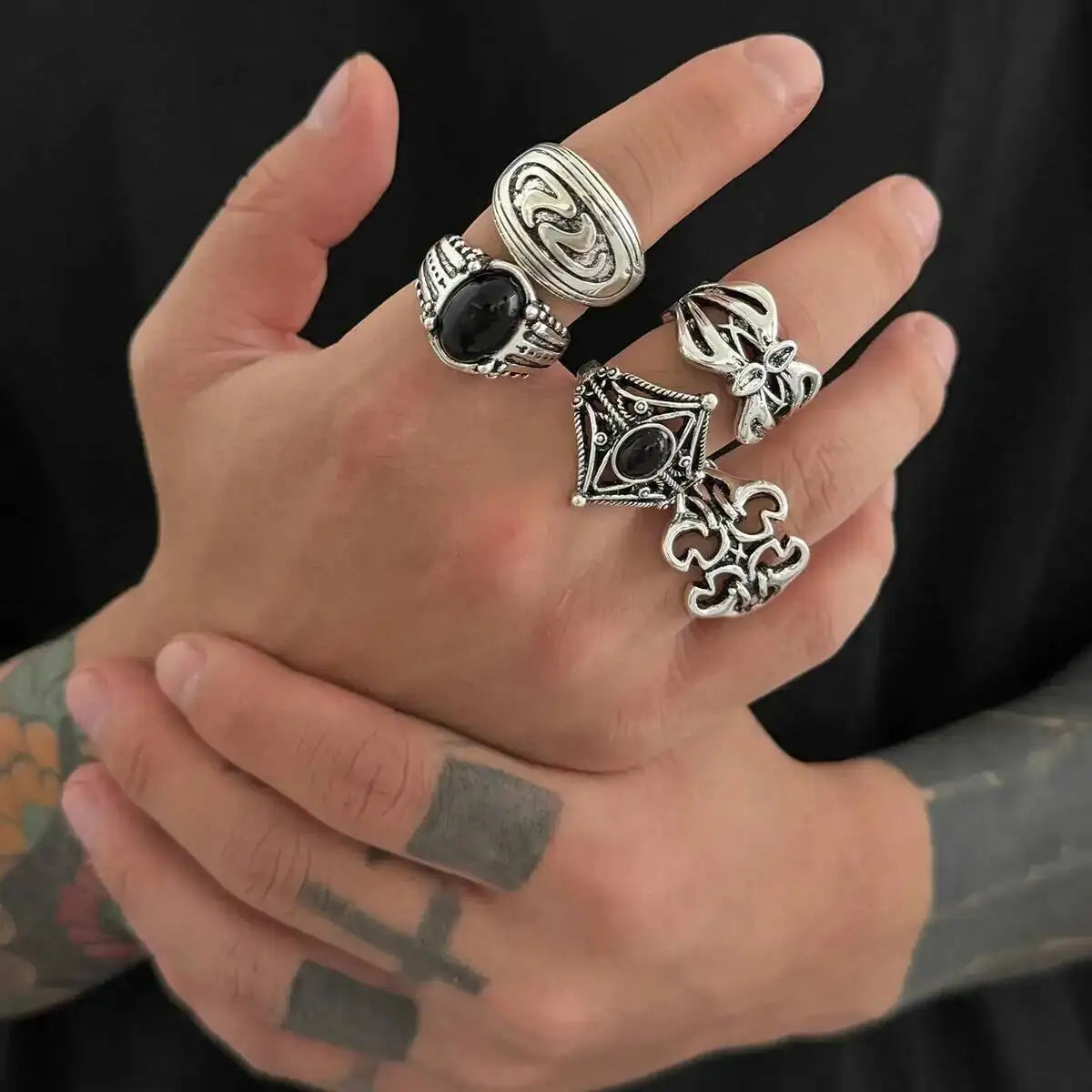 IngeSight.Z 5Pcs/set Punk Hollowout Chunky Open Ring Men Gothic Irregular Geometry Finger Rings Jewelry Halloween Party Gift