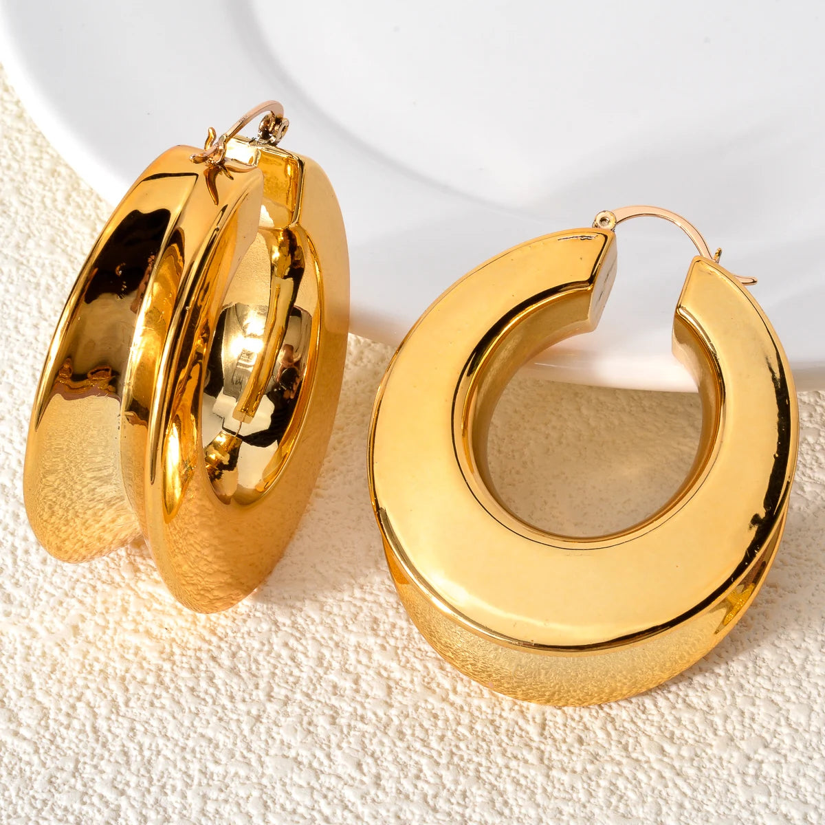 Dubai Smooth Chunky Big Earrings Exaggerated Statements Luxury Large Ear Jewelry For African Wedding Party  Bridal Gifts