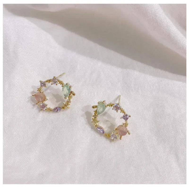 Simple  Flower Stud Earrings for Women Girl Round Garland Colored Crystal Earrings Party Jewelry Gift   aretes de mujer