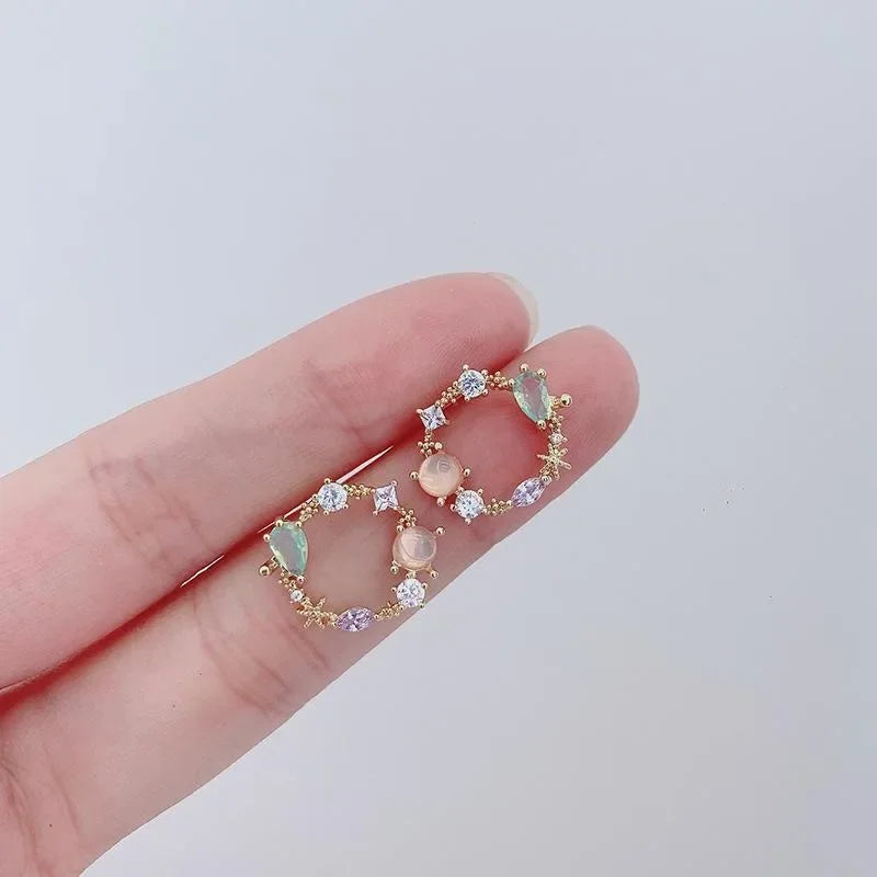Simple  Flower Stud Earrings for Women Girl Round Garland Colored Crystal Earrings Party Jewelry Gift   aretes de mujer