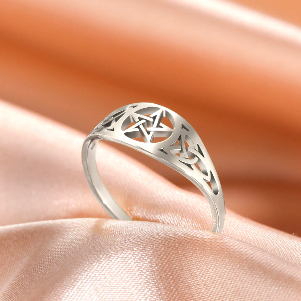 COOLTIME Witch Knot Supernatural Pentagram Ring for Women Stainless Steel Celtics Knot Star Amulet Couple Ring Jewelry Gift